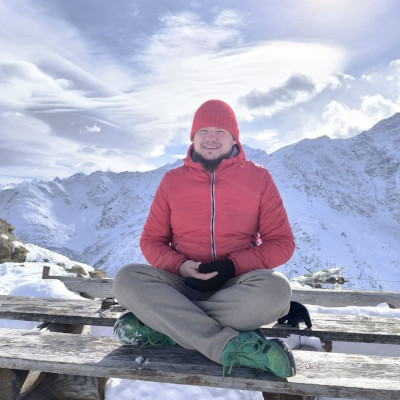 Максим Кайль - туроператор SkyWay